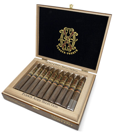 A. Fuente OpusX The Lost City Piramide - 10 cigares