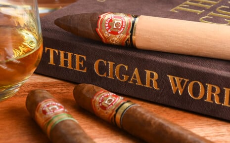 © Arturo Fuente